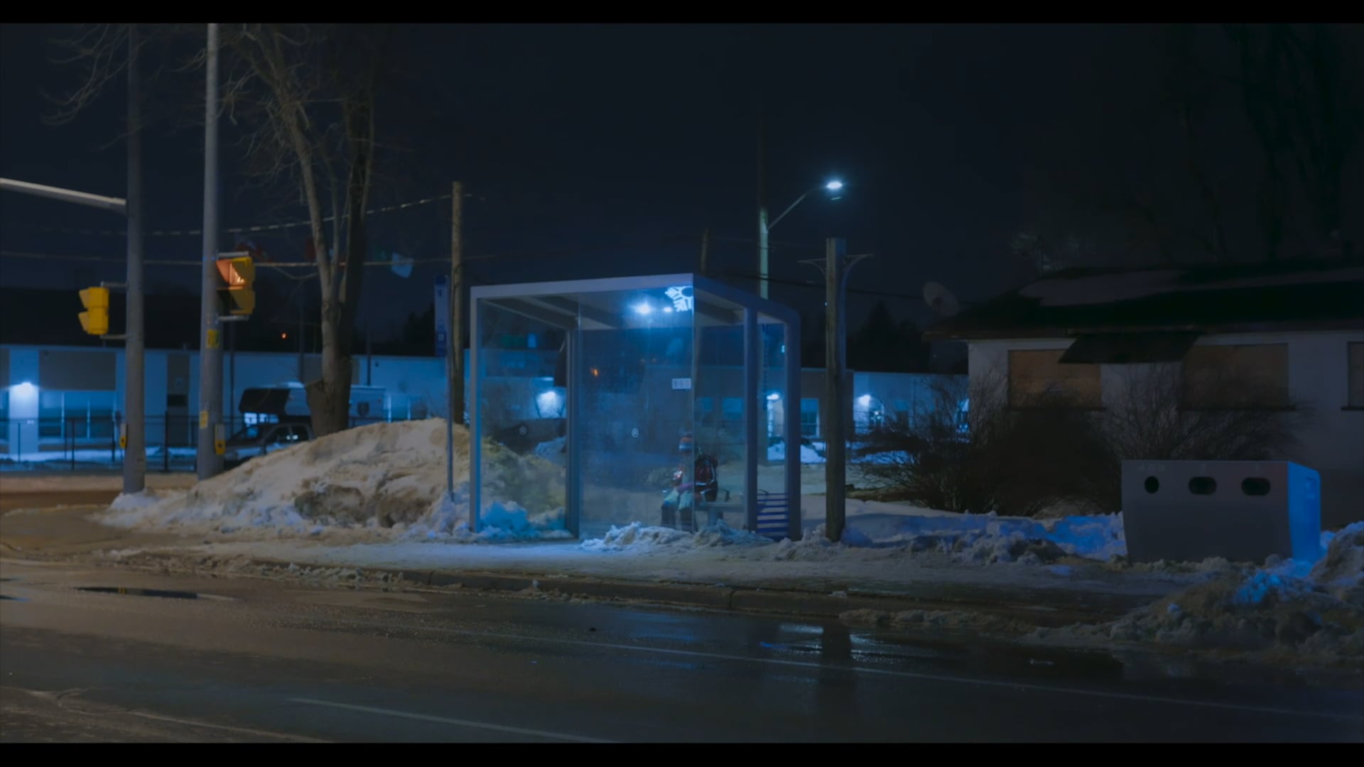 Strangers trailer thumbnail